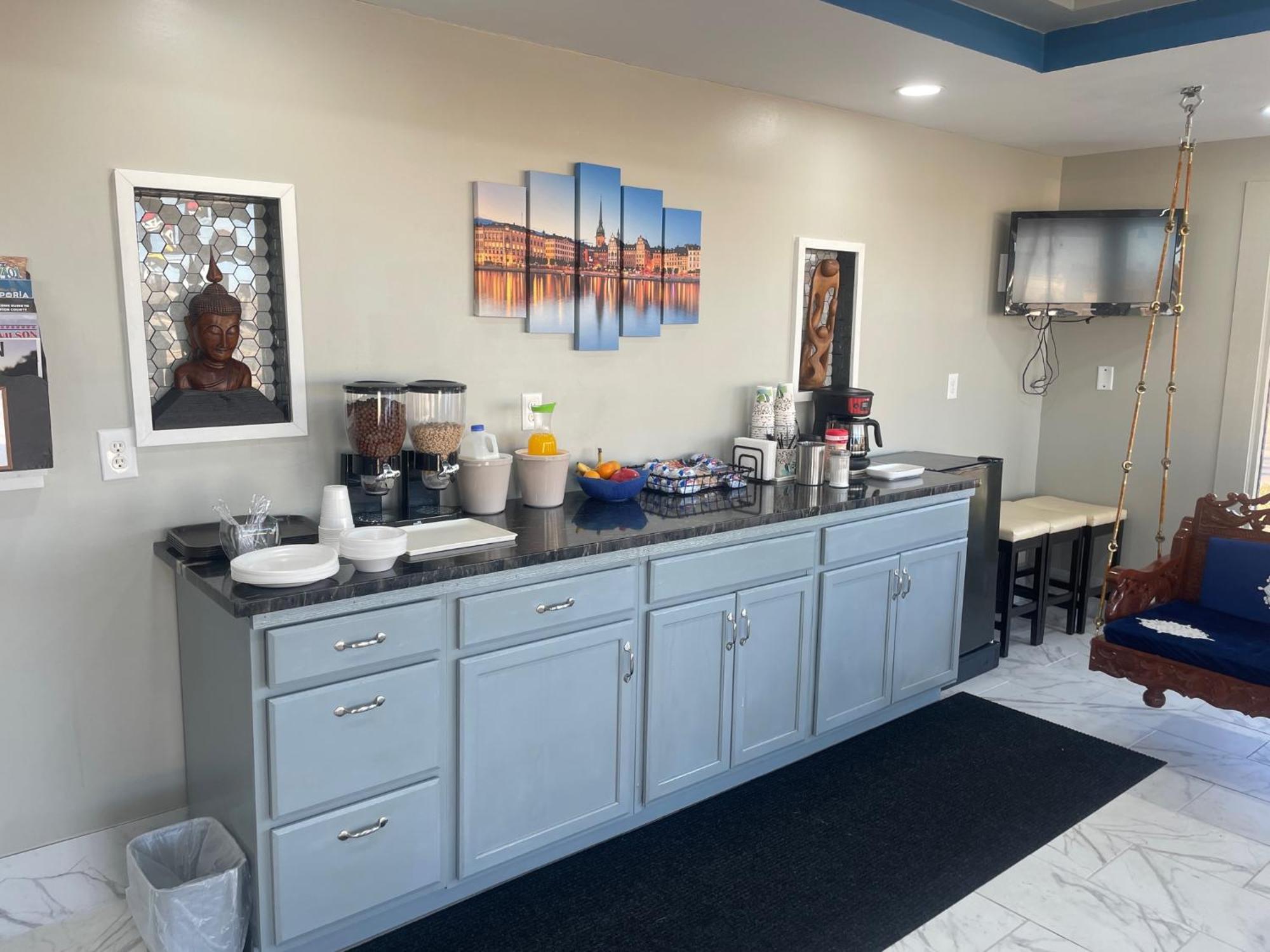 Viking Motel Lindsborg Екстериор снимка