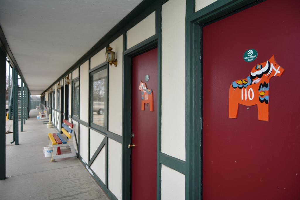 Viking Motel Lindsborg Екстериор снимка